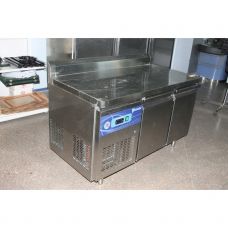 Холодильный стол CustomCool CCТ-2S 2 двери с бортиком
